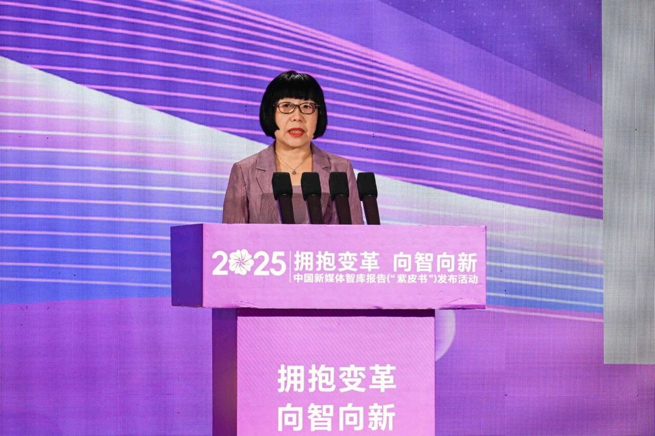 人民网党委委员、监事会主席  唐维红